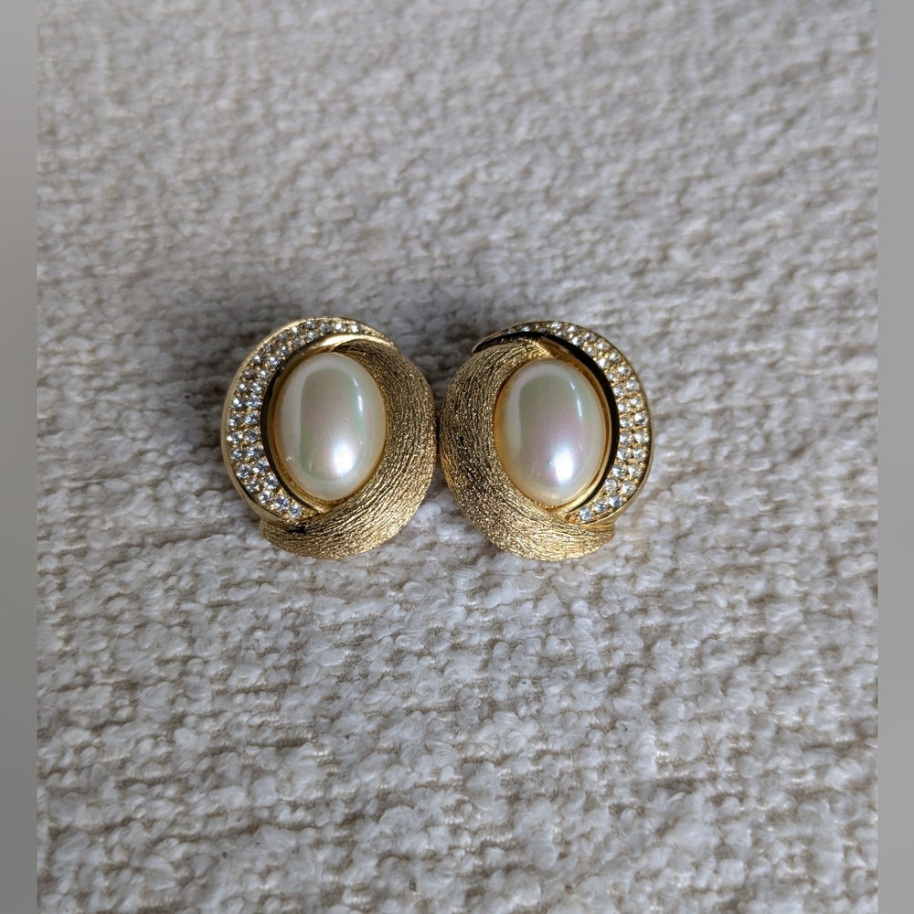Vintage Dior Clip On Earrings